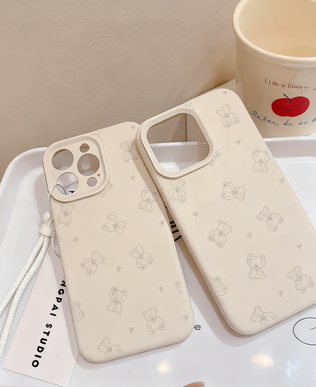 Suitable for Apple Doll Bear Liquid Silicone 16Promax Phone Case
