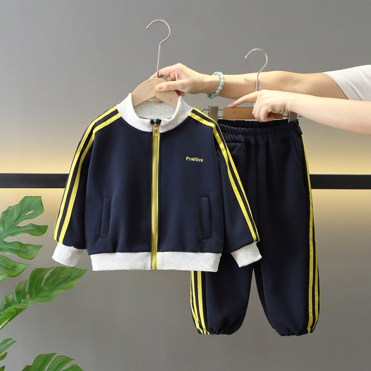 Kids Boys Spring Autumn Athletic Tracksuit Set