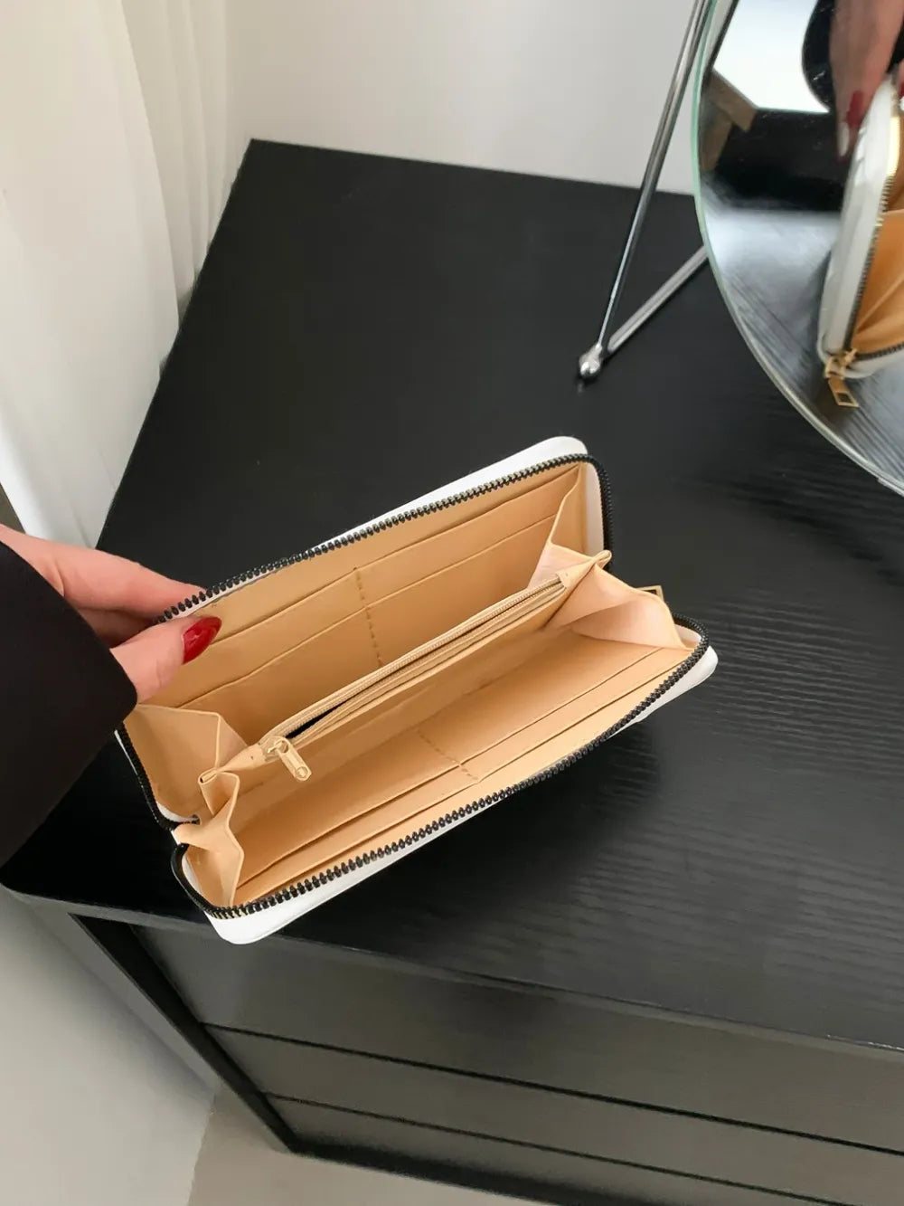 Portafoglio in PU con zip, formato 19 cm