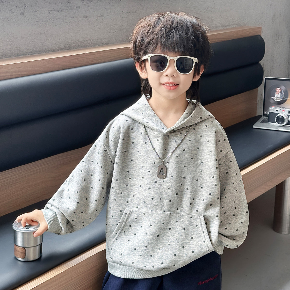 Kids Casual Loose Fit Star Print Hooded Sweatshirt
