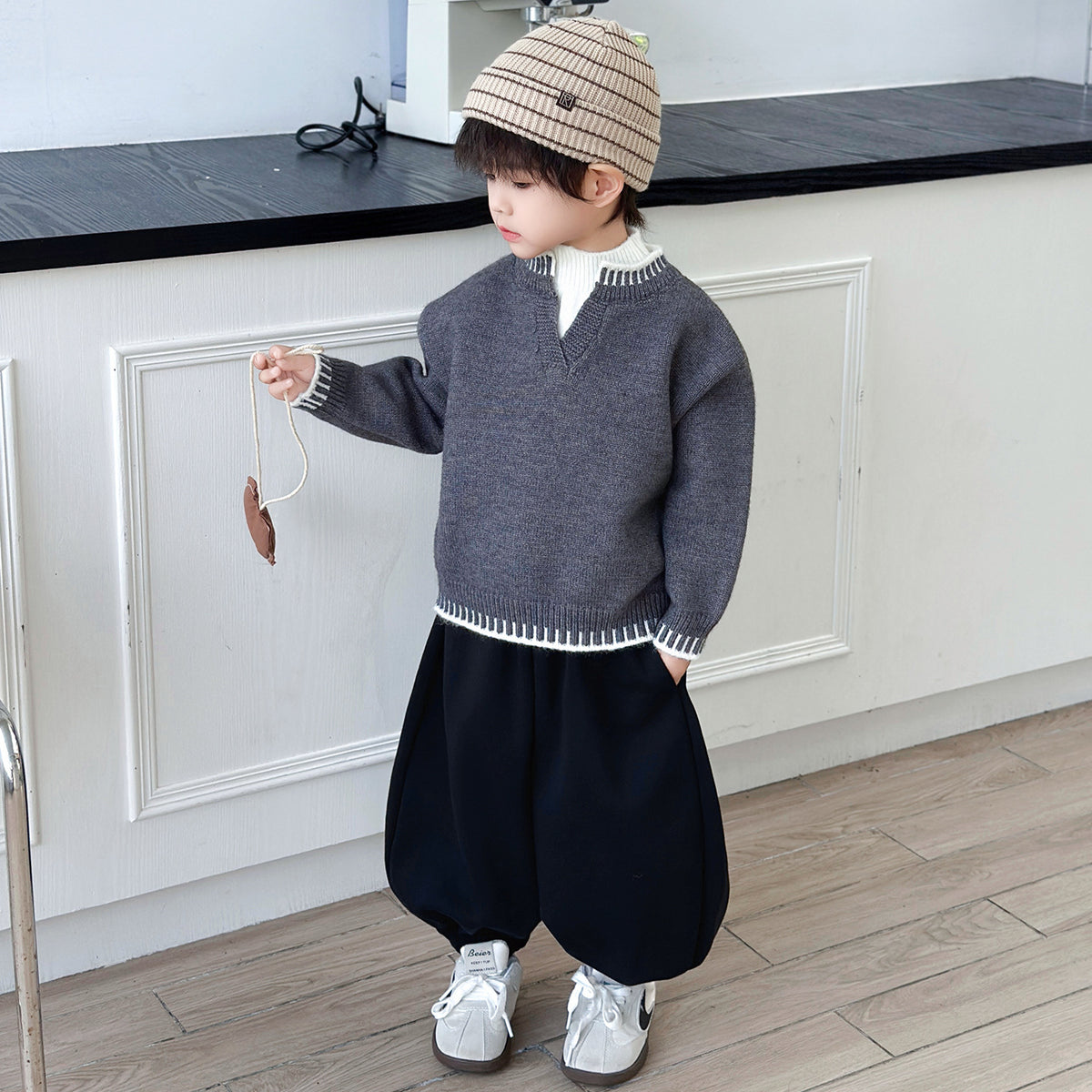 Boys' Autumn Winter Thickened Long Sleeve Casual Knit Sweater