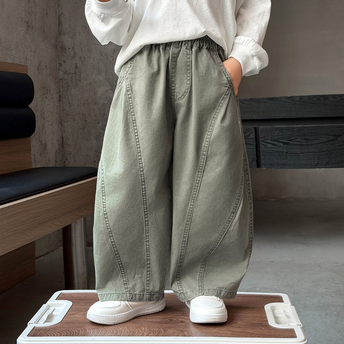 Kids Casual Cargo Pants Loose Fit Wide Leg Straight Long Trousers for Boys and Girls