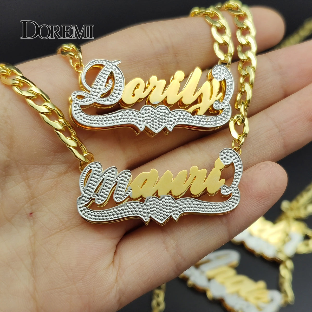 DOREMI Stainless  Collier avec plaque nominative personnalisée Collier avec pendentif 3D Bijou prénom personnalisé  pour Femme/Homme
