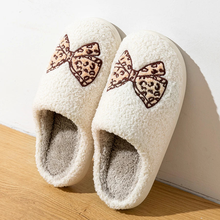 Ciabatte invernali da donna con fiocco