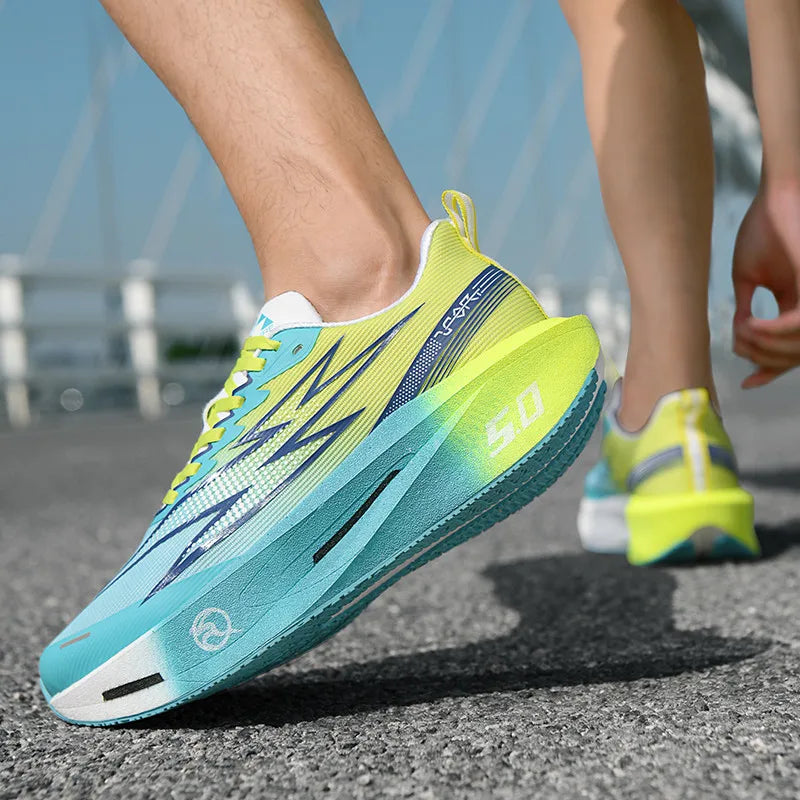 Scarpe sportive stringate da corsa