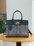 Fall/Winter 2026 New Luxury Ladies Handbag Temperament Patent Leather Leopard Spice Bag Advanced Texture Matte Tote Bag Commuter