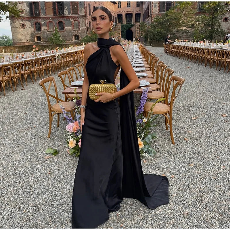 Abito lungo donna con scollo halter e schiena scoperta — immagine 14