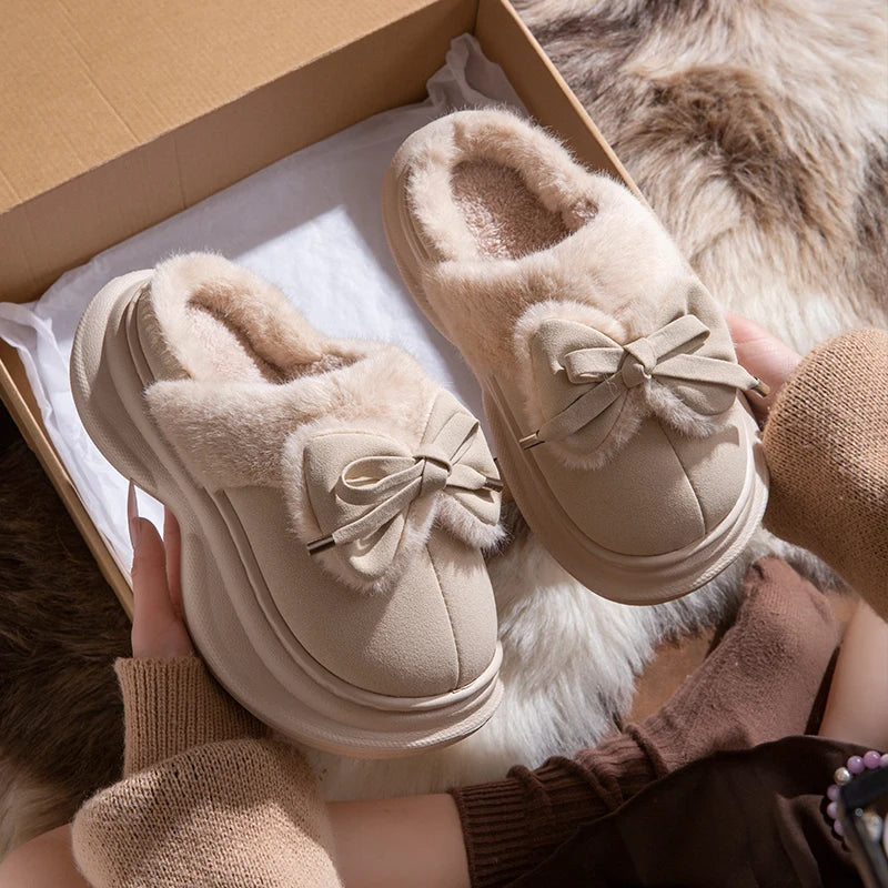 Pantuflas de invierno con lazo para mujer, calzado casual de casa, diseño de lujo de felpa, sandalias de plataforma con cuña, de pelo suave y suela cómoda