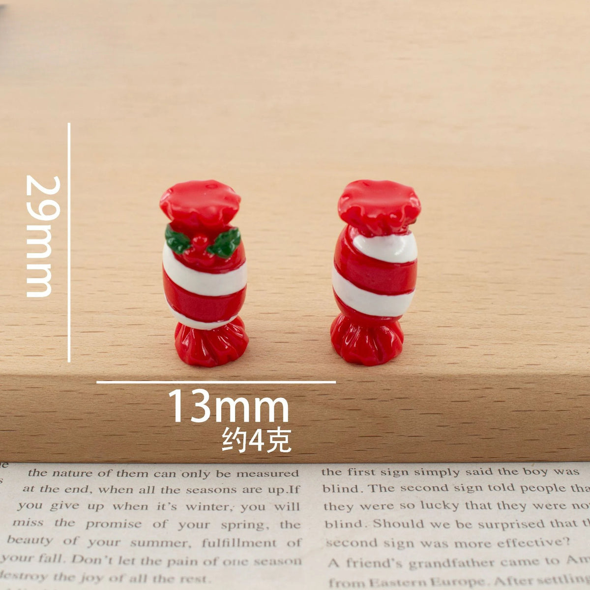 100pcs Wholesale Resin 3D Christmas Tree Gift Snowman DIY Accessories for Keychain Dollhouse Decor Miniature Craft