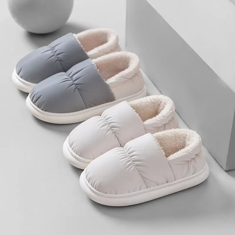 Warme Unisex-Hausschuhe für Damen und Herren, 4 cm dicke Sohle, weich wie Wolken, wasserdicht, Daunen-Innenfutter, Fleece-Hausschuhe für drinnen und draußen, Hausschuhe im Pantoletten-Stil
