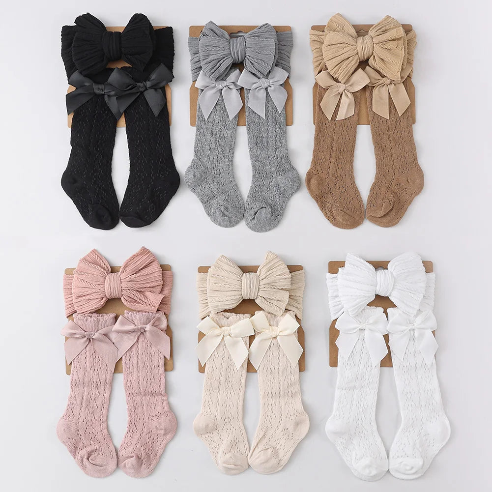Baby girl set with openwork socks and headband