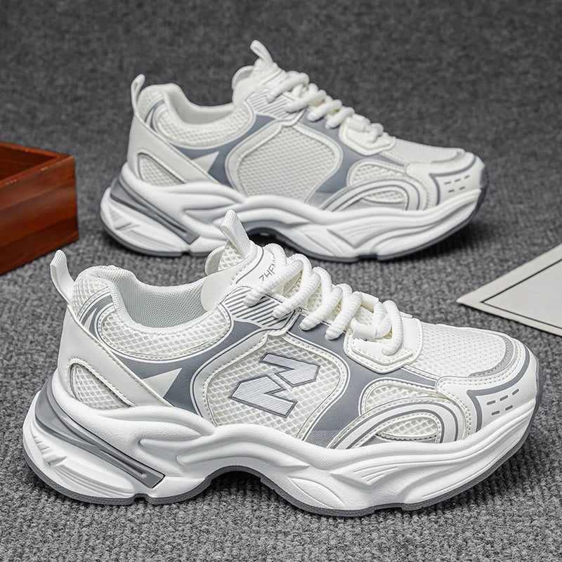 Men's casual sports shoes, breathable and comfortable, suitable for everyday wear, exercise, and other activities.
