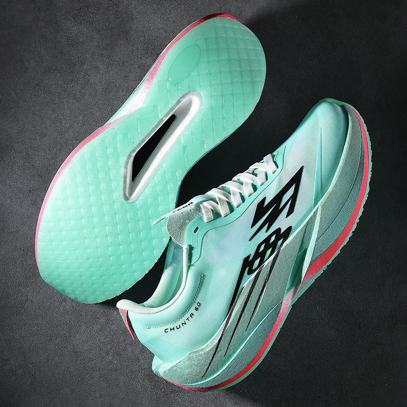 Chunta Sportschuhe mit Schnürsenkeln