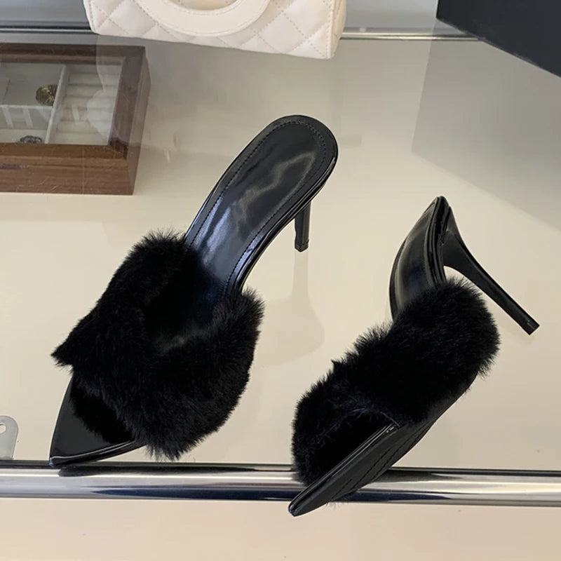 Mules donna Liyke con fascia in pelliccia sintetica