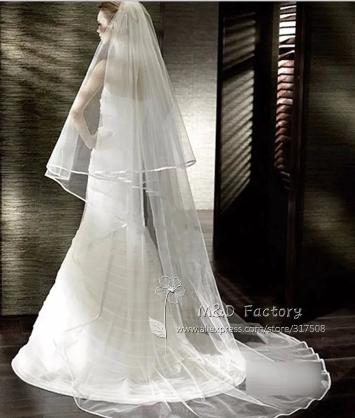 Kathedralen-Brautschleier aus Polyester, 300 cm