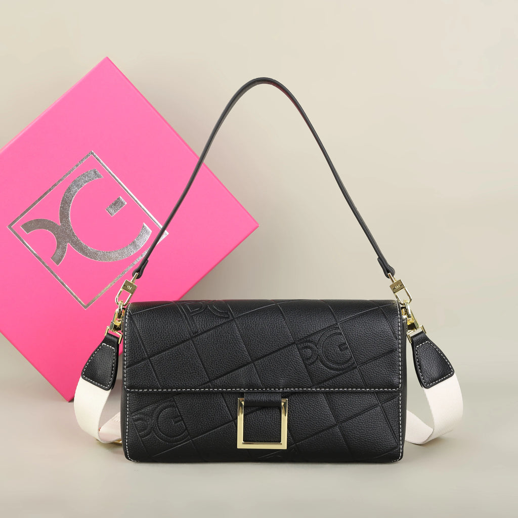 PG 2026 Women's Classic European Style Shoulder Bag Luxury Niche Design New Fashion Nice Lady Casual Crossbody Bag Clearance Sale