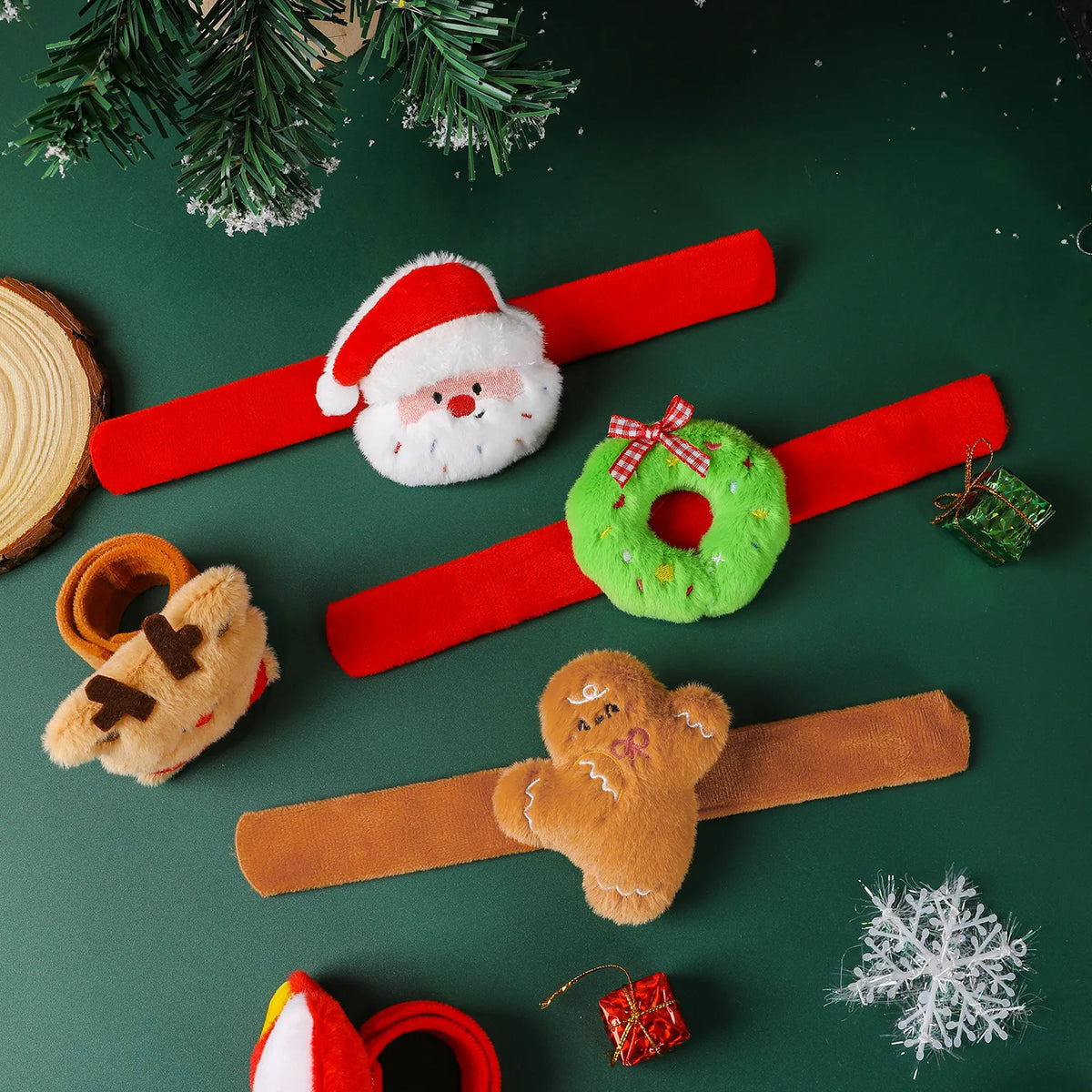 Christmas Decorations Plush Santa Claus Papa Ring Cartoon Cute Bracelet Toys for Children’s Gifts
