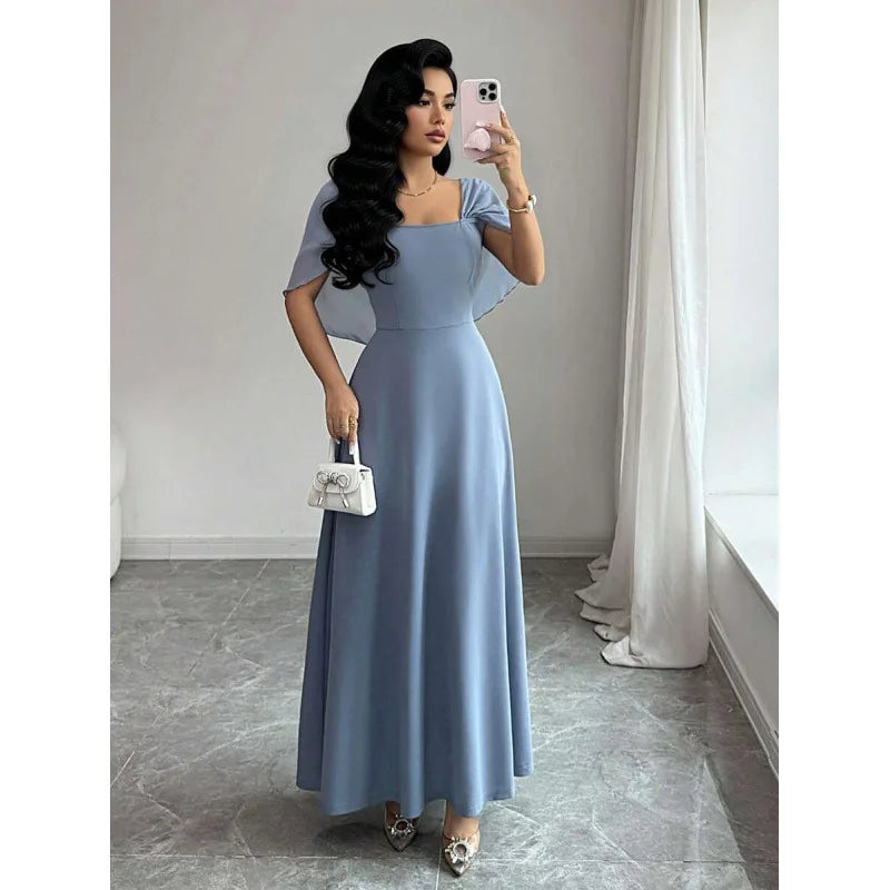 Abito midi svasato da donna senza maniche, scollo quadrato