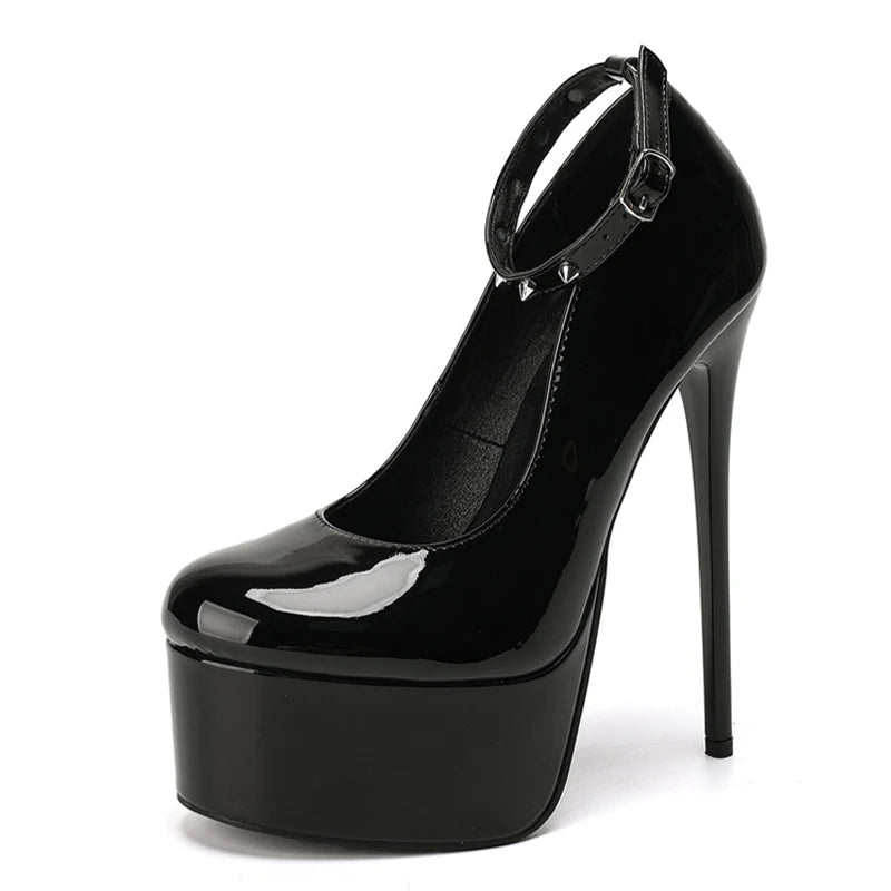 Scarpe donna Liyke nere con borchie e maxi plateau