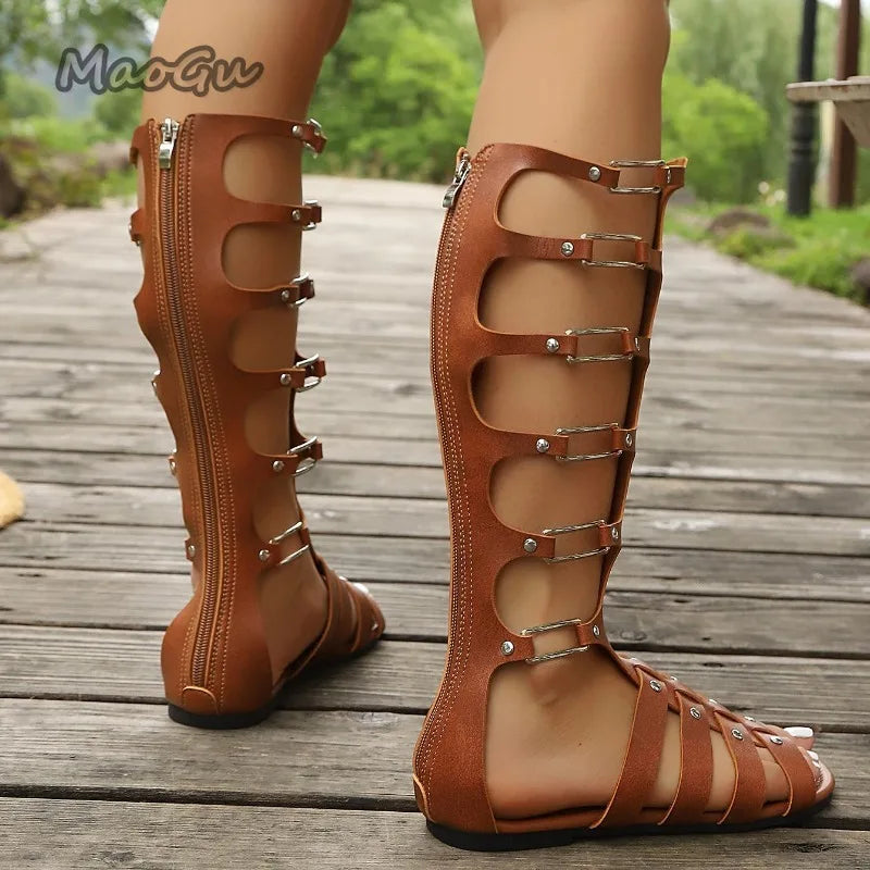 Sandalias gladiadoras hasta la rodilla para mujer con aberturas, punta abierta, múltiples tiras, tachuelas metálicas, suela plana y cremallera trasera, estilo romano vintage para mujer