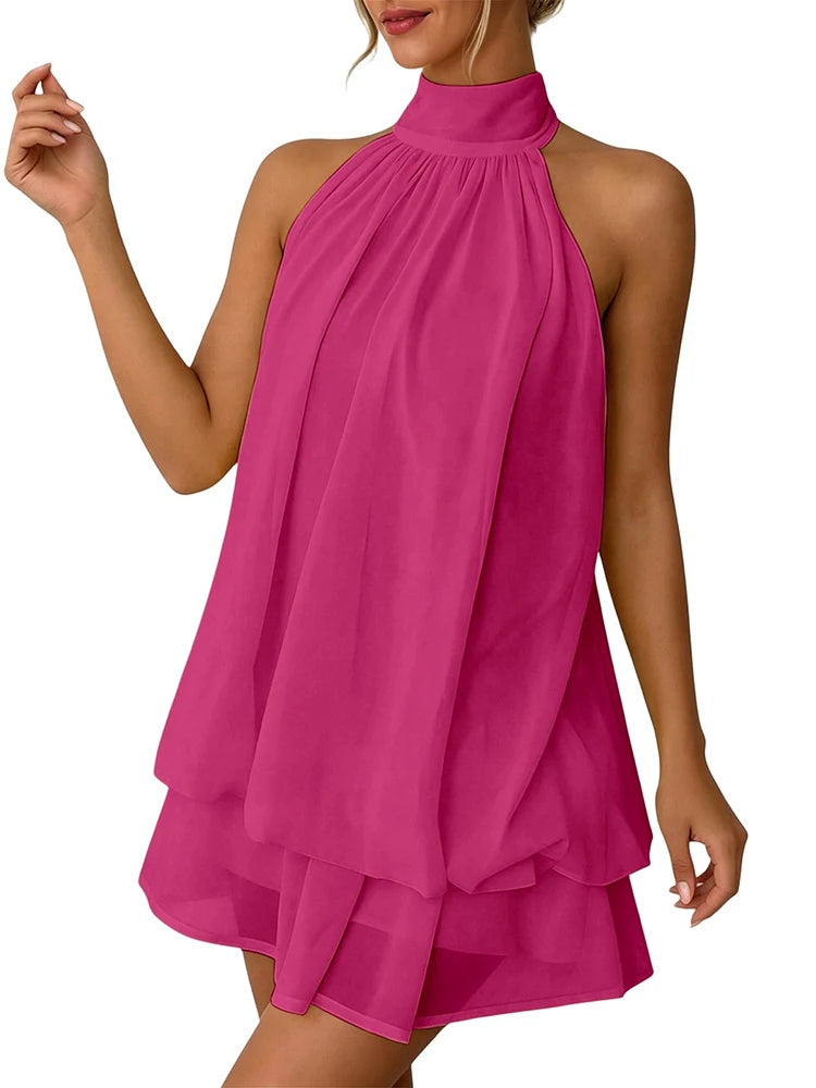 Mini abito da donna con scollo halter e dettagli arricciati