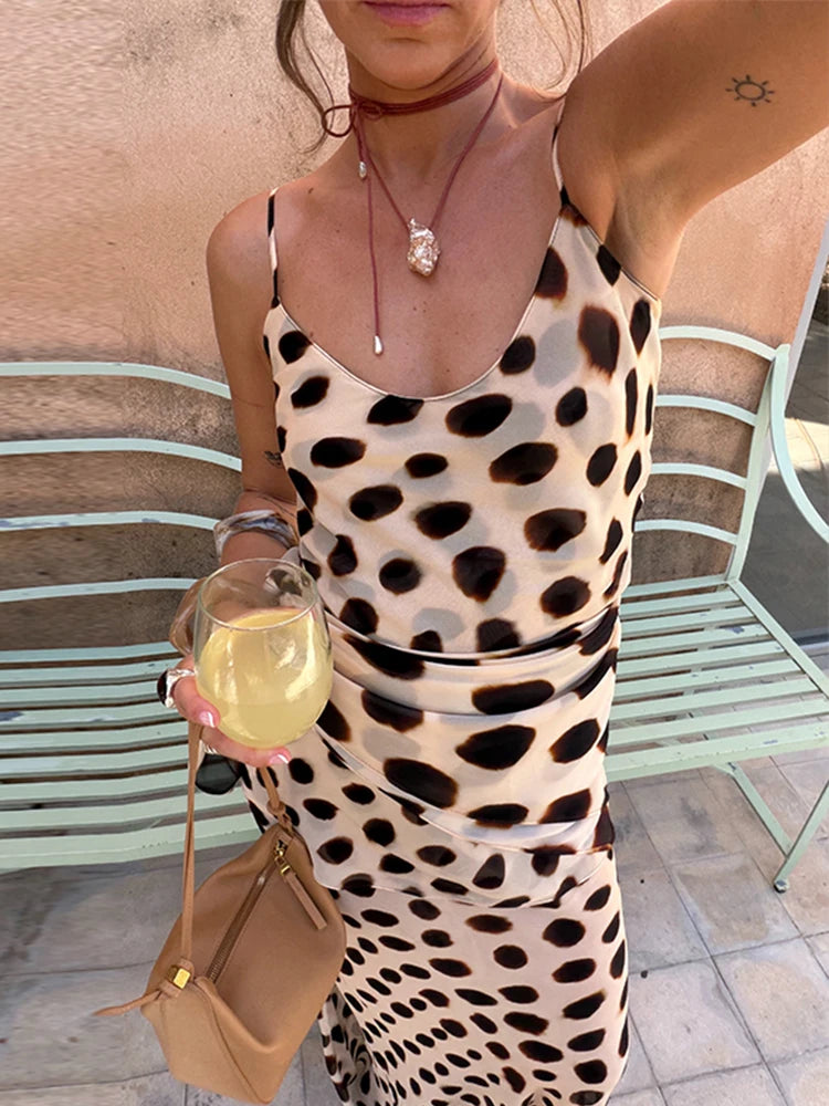 Abito stampato da donna senza maniche con scollo a cuore