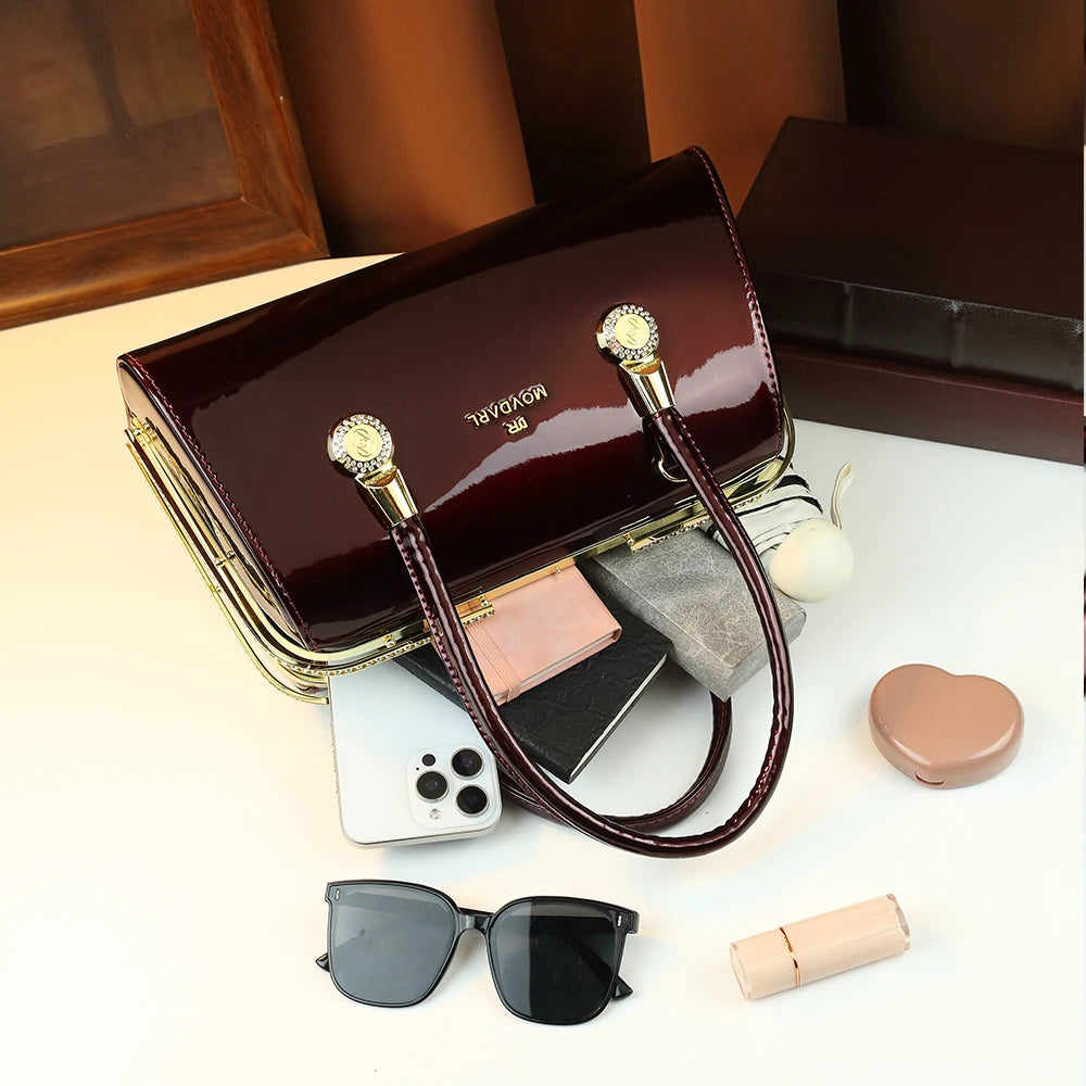 2026 New Retro Lacquer Leather Diamond Set Handbag, Banquet Wedding Shoulder Bag