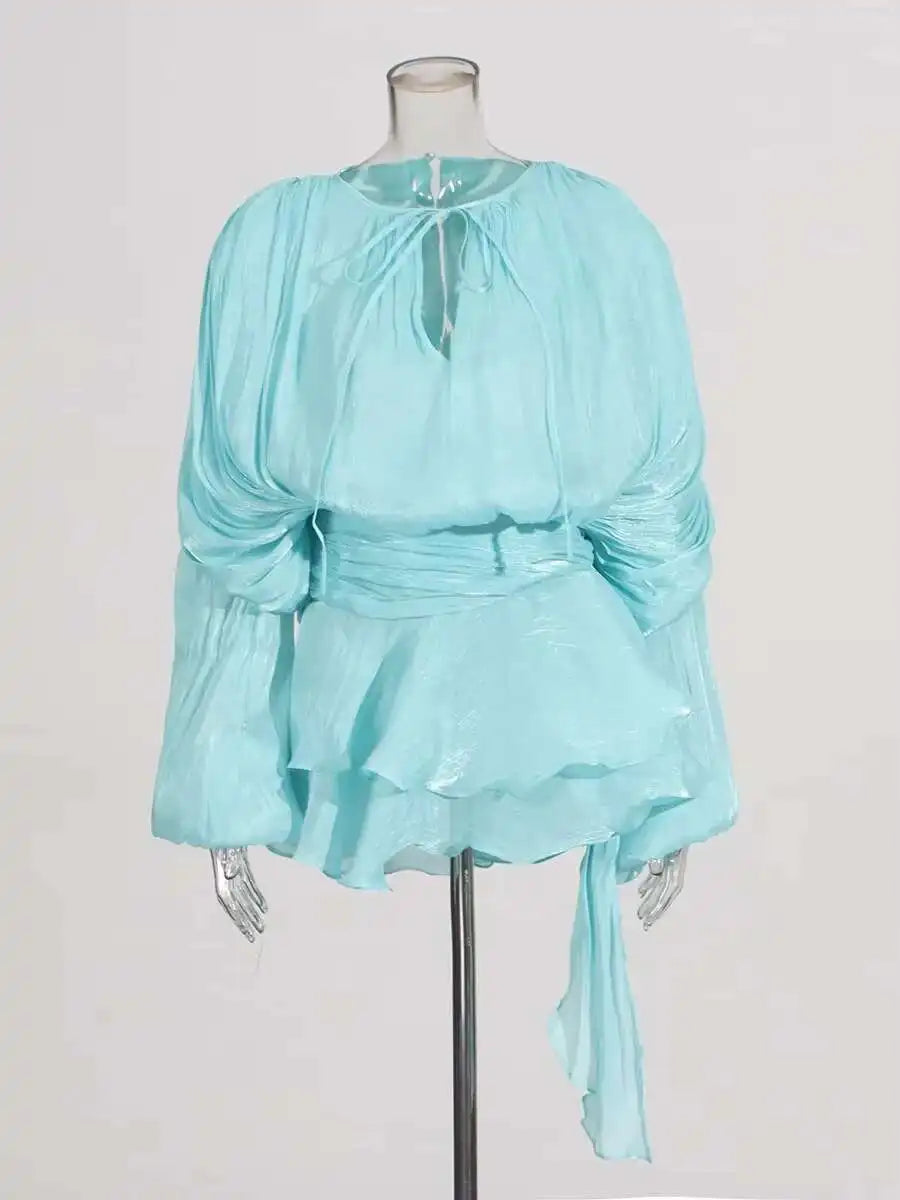 Mini abito da donna a linea A con scollo a V e maniche lunghe