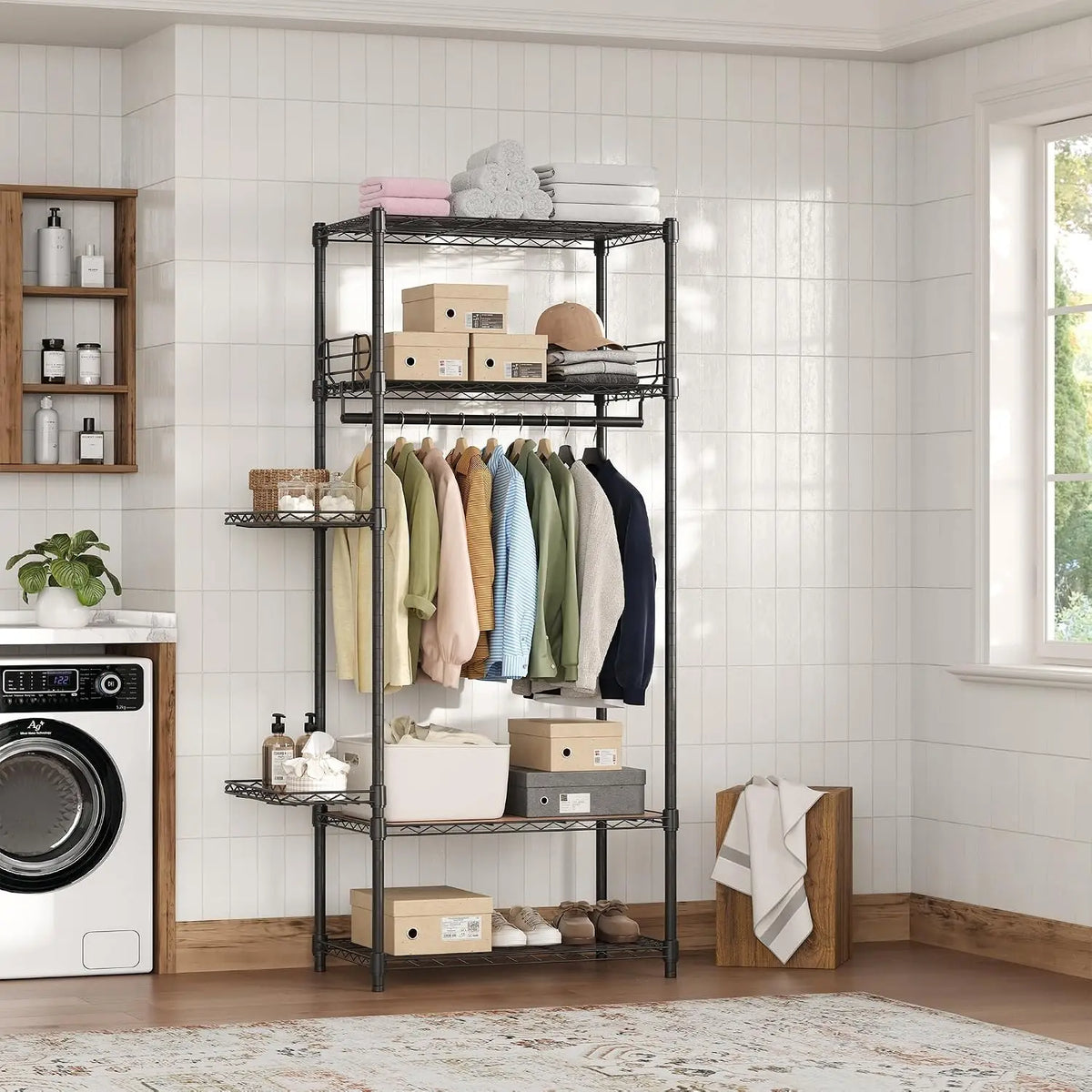 Perchero de metal resistente de 4 niveles con estantes ajustables y cestas laterales, organizador de armario con ruedas para vestidor, lavandería y dormitorio