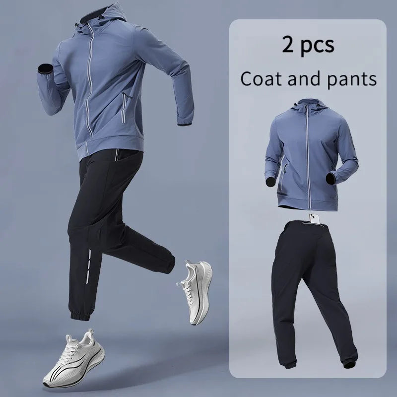 Completo sportivo uomo con cappuccio