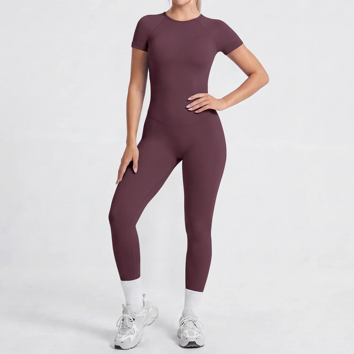 Sportoverall für Damen, kurzärmelig, offener Rücken