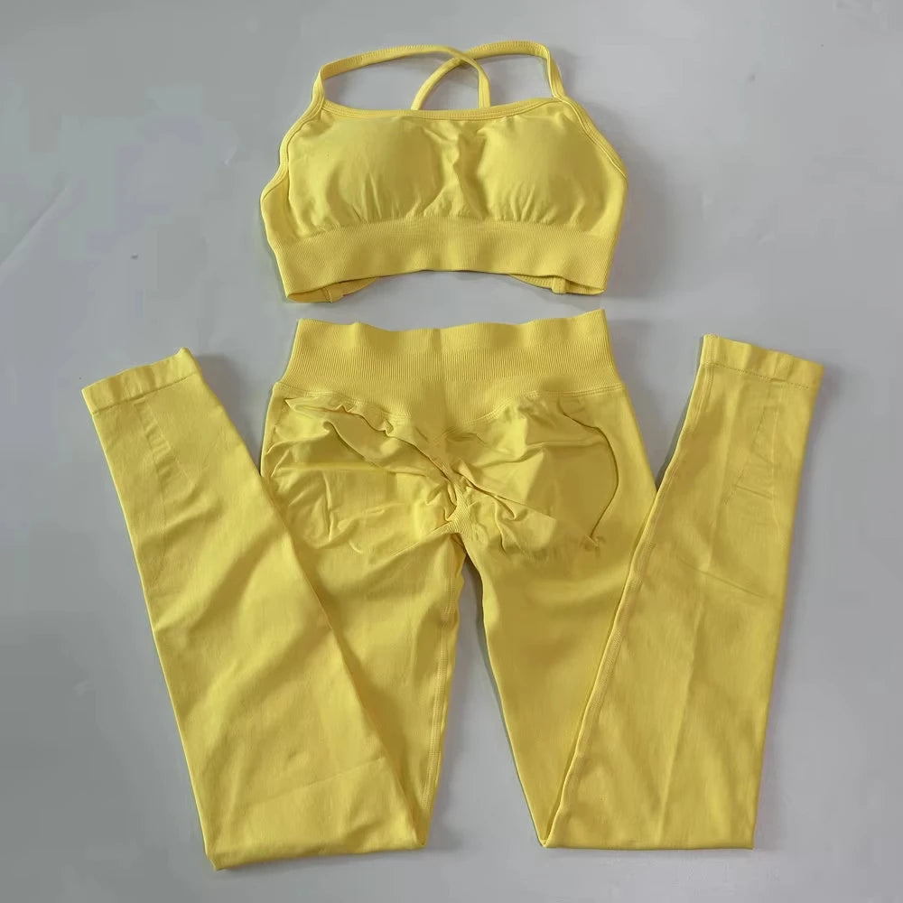 Ensemble yoga femme, haut et short