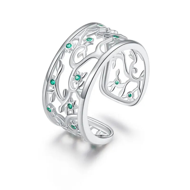 Ring mit Lebensbaum-Motiv