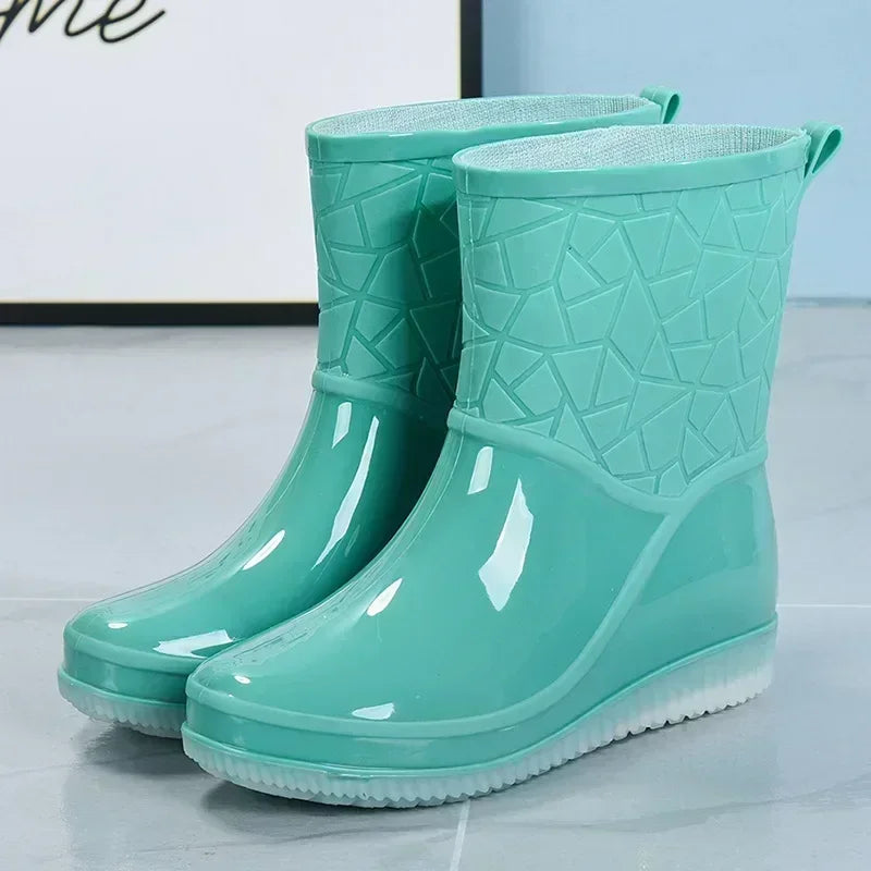 Fashion Women's Boots High Quality Outdoor Women's Rain Shoes New Anti-Slip Wear-Resistant Women's Waterproof Shoes Women's Boots