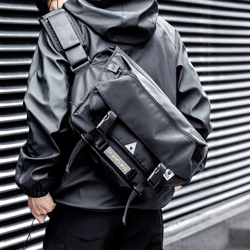 MOYYI Men Crossbody Bag Casual Trendy Waterproof Large Capacity Lightweight Bags For Teenage Daily Life Shoulder Messenger Bag