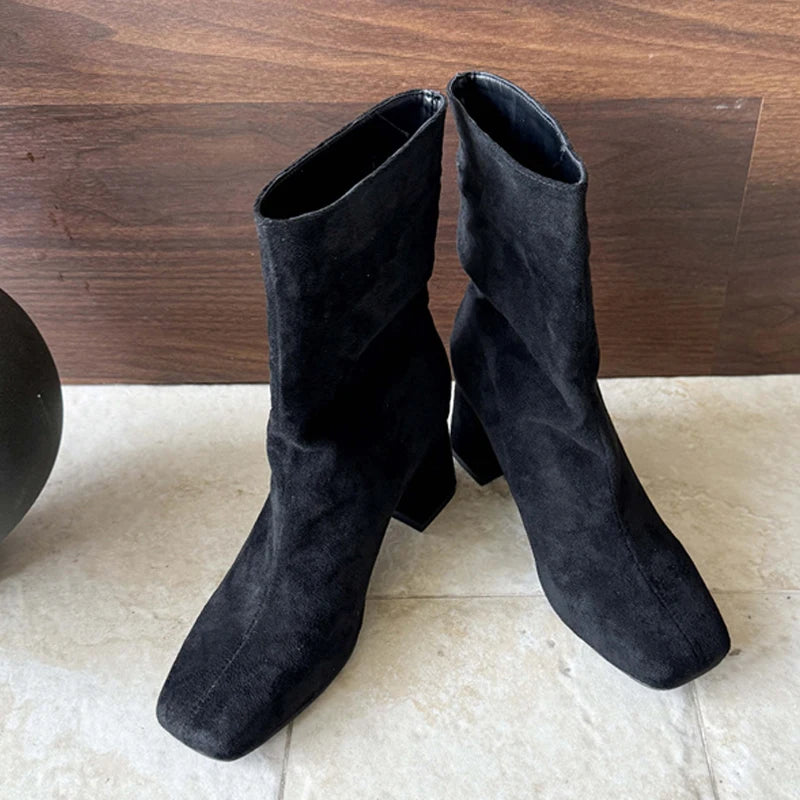 Stivaletti donna Liyke effetto suede a punta quadrata