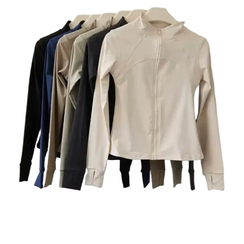 Damen-Sportjacke mit hohem Kragen und Reißverschluss