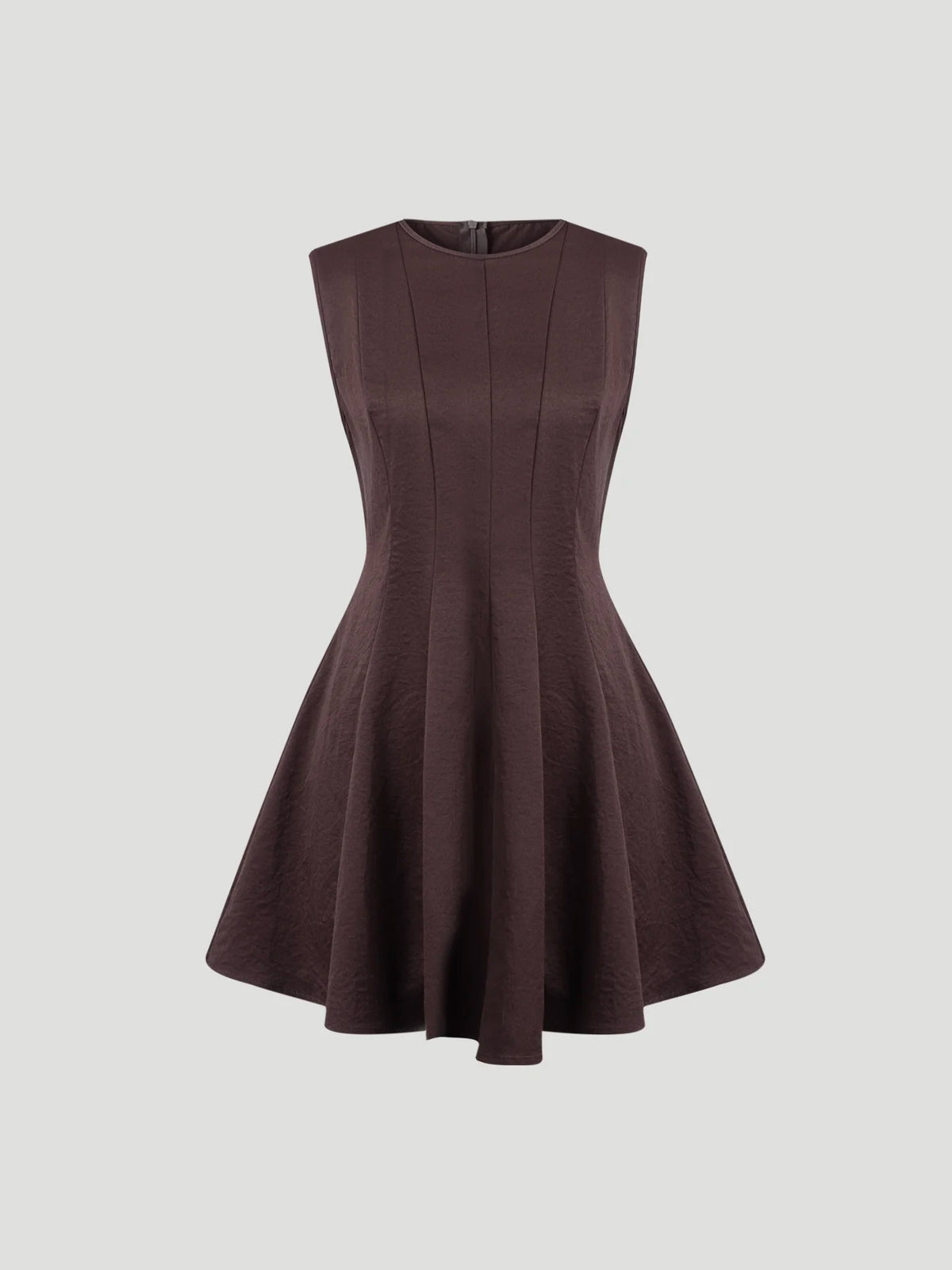 Mini abito da donna senza maniche con scollo rotondo e linea svasata