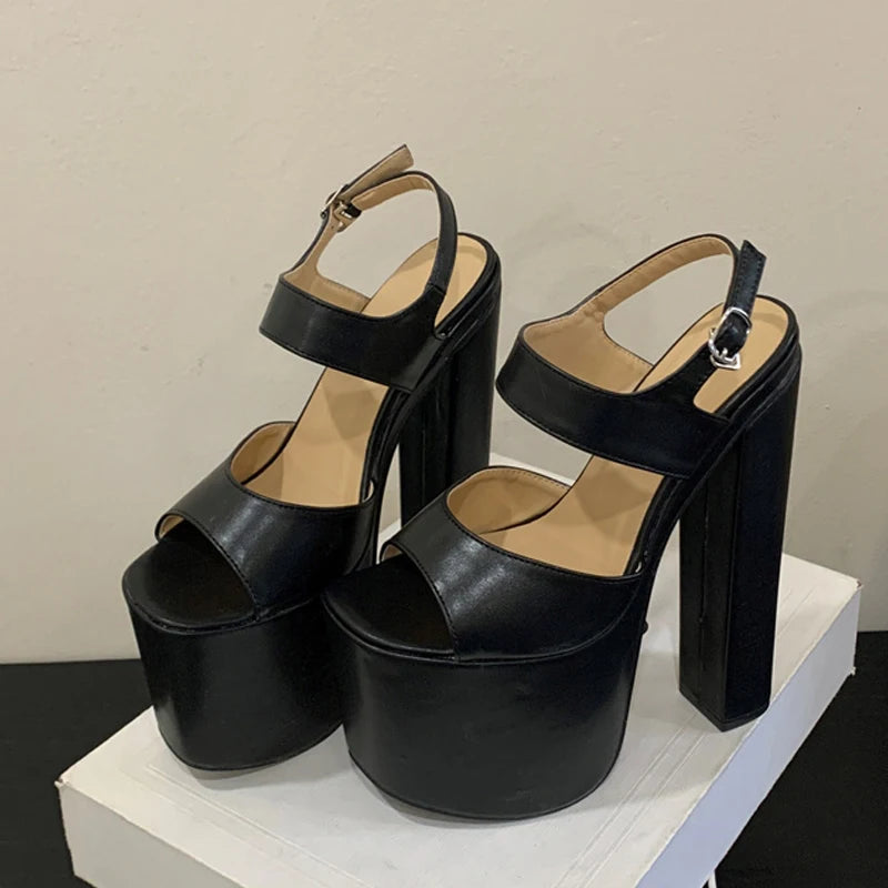 Sandali donna Liyke con maxi plateau e fascia larga