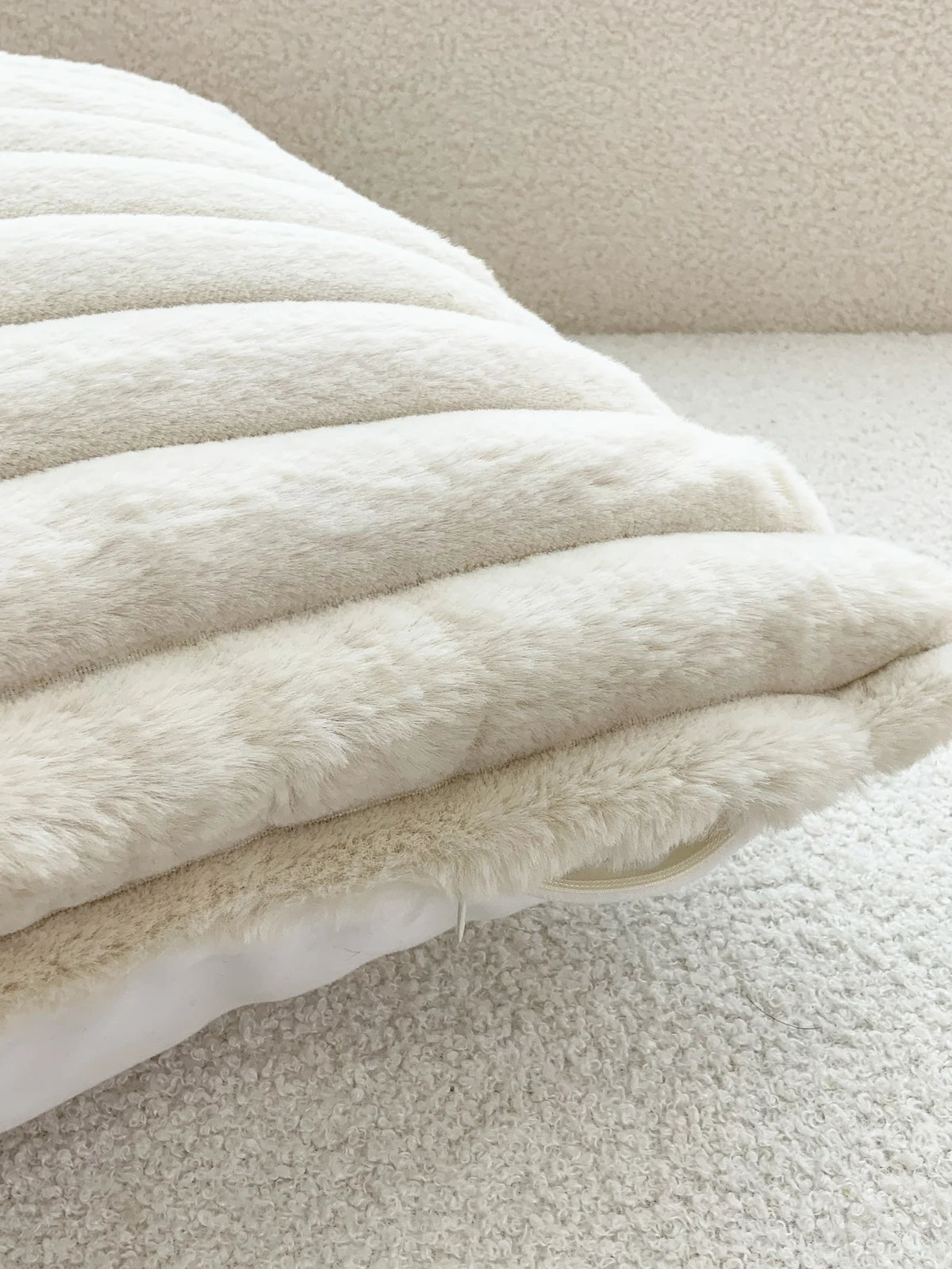 BUYNOW 1PC Faux Rabbit Fur Plush Pillow Cover 30x50cm Soft Fluffy Striped Cushion Cover 45x45cm Home Decor Pillow Cover for Sofa