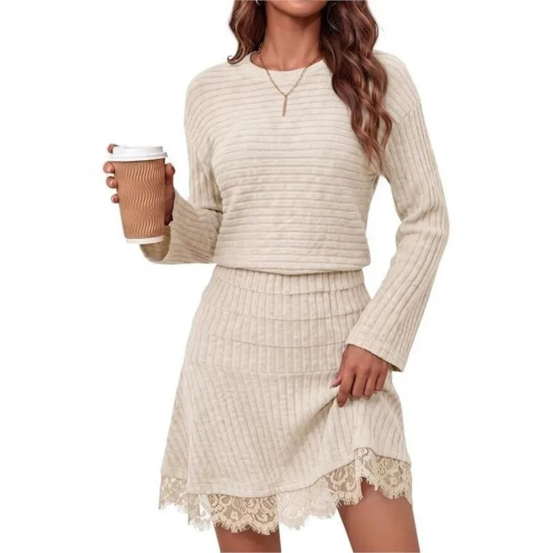 Completo donna a due pezzi con top e gonna in pizzo — immagine 4