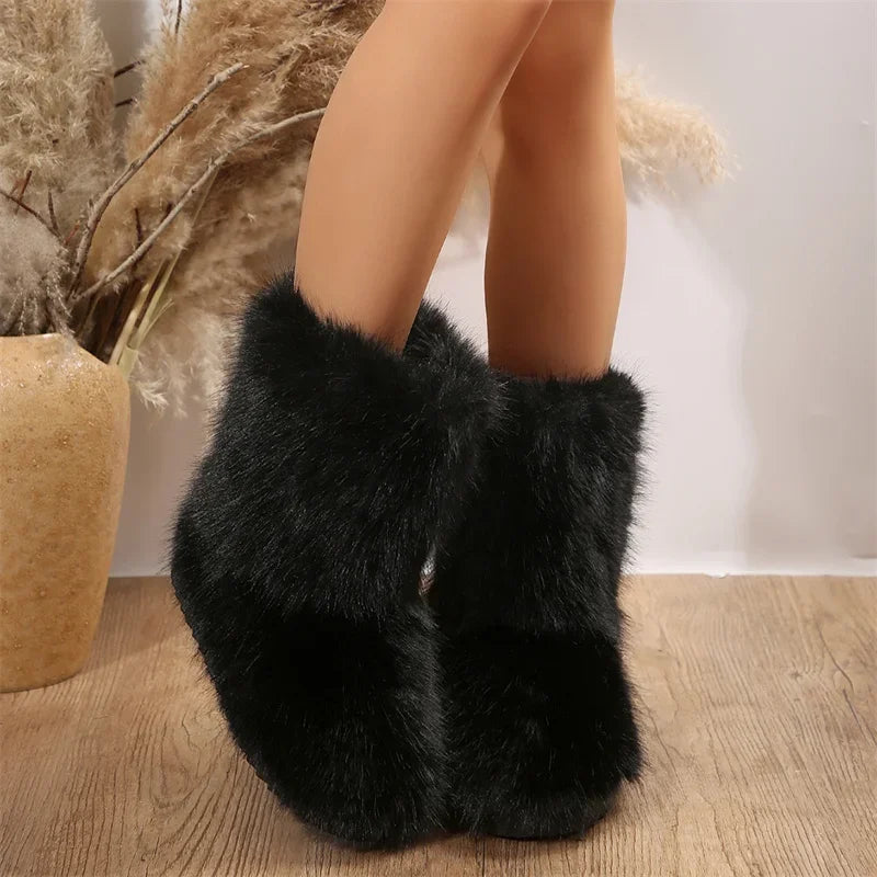 Women's Winter Snow Boots Outdoor Luxury Furry Faux Fox Fur Boots Woman Plush Warm Platform Shoes New Fashion Boots Big Size