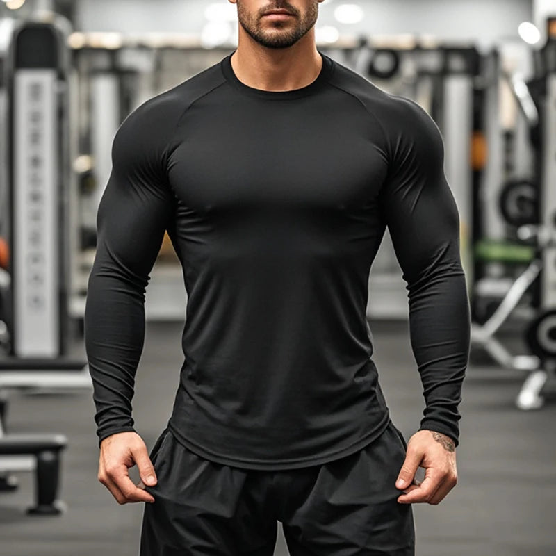 Maglia sportiva aderente uomo, maniche lunghe