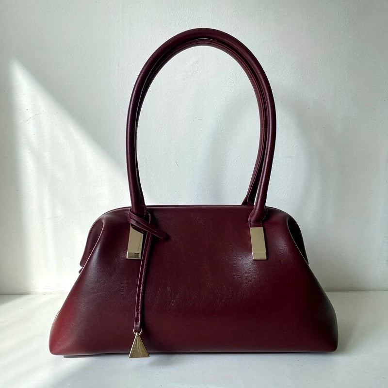 Shell-Shaped Metal Frame Clip Bags For Women Luxury Designer Handbags Purses 2026 New In PU Metal Piece Straps Underarm Shoulder