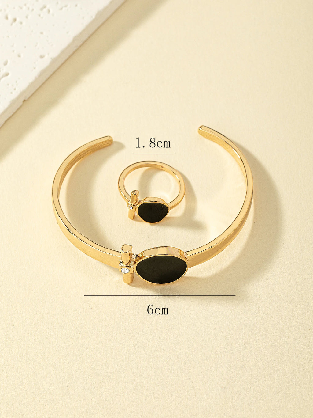 Modisches, personalisiertes, edles und luxuriöses Armband- und Ring-Set
