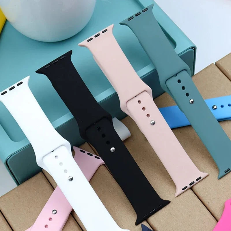 Silicone Strap For Apple Watch Bands 46mm 44mm 45mm 49mm 41mm 40mm 42mm 46 mm Sport Bracelet iWatch Series 11 12 10 SE 9 8 7 6 5