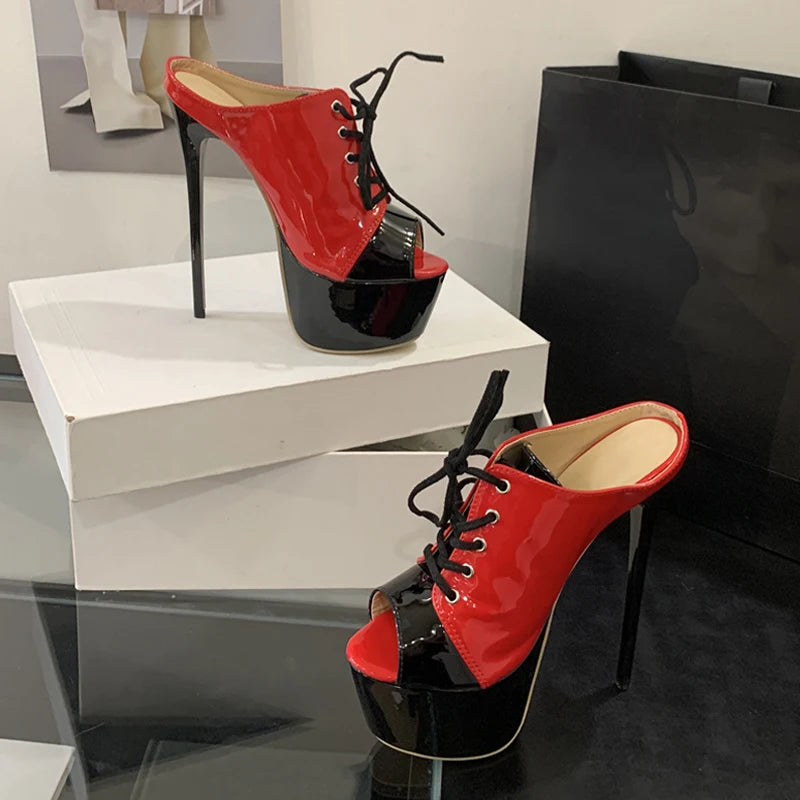 Mules donna Liyke rosse con lacci e plateau nero