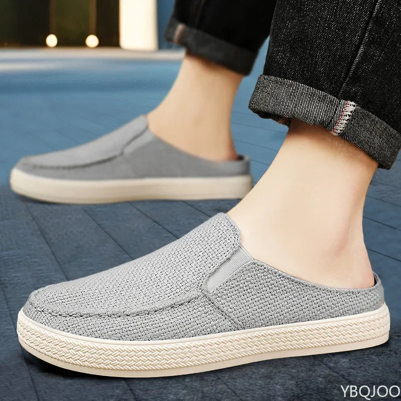 Chaussures d’été pour homme en toile, respirantes, unies, polyvalentes et confortables, légères, de type mocassins ouverts à l’arrière.