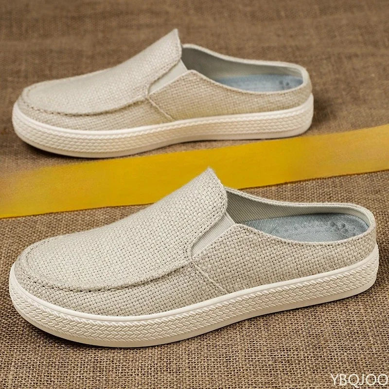 Chaussures d’été pour homme en toile, respirantes, unies, polyvalentes et confortables, légères, de type mocassins ouverts à l’arrière.