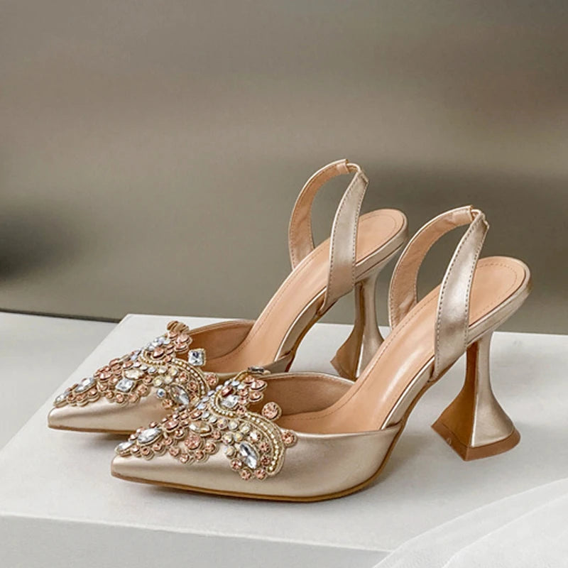 Slingback donna Liyke a punta con decoro ornamentale